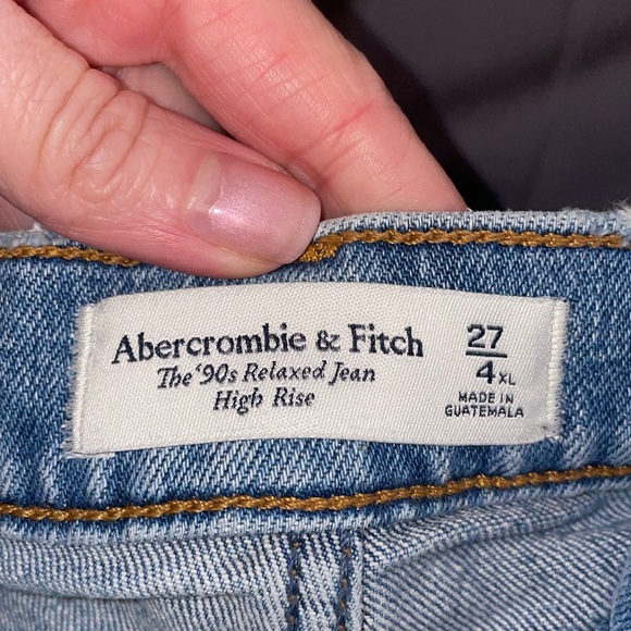Abercrombie the 90s relaxed Jean - Picture 2 of 7